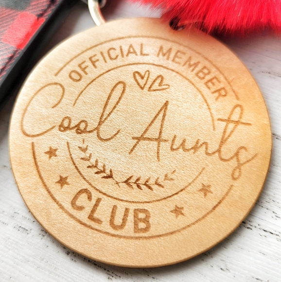 AUNT GIFT!!! Wallet Keychain & Puff with Laser Engraved Charm - Cool Aunts Club - Picture 5 of 10